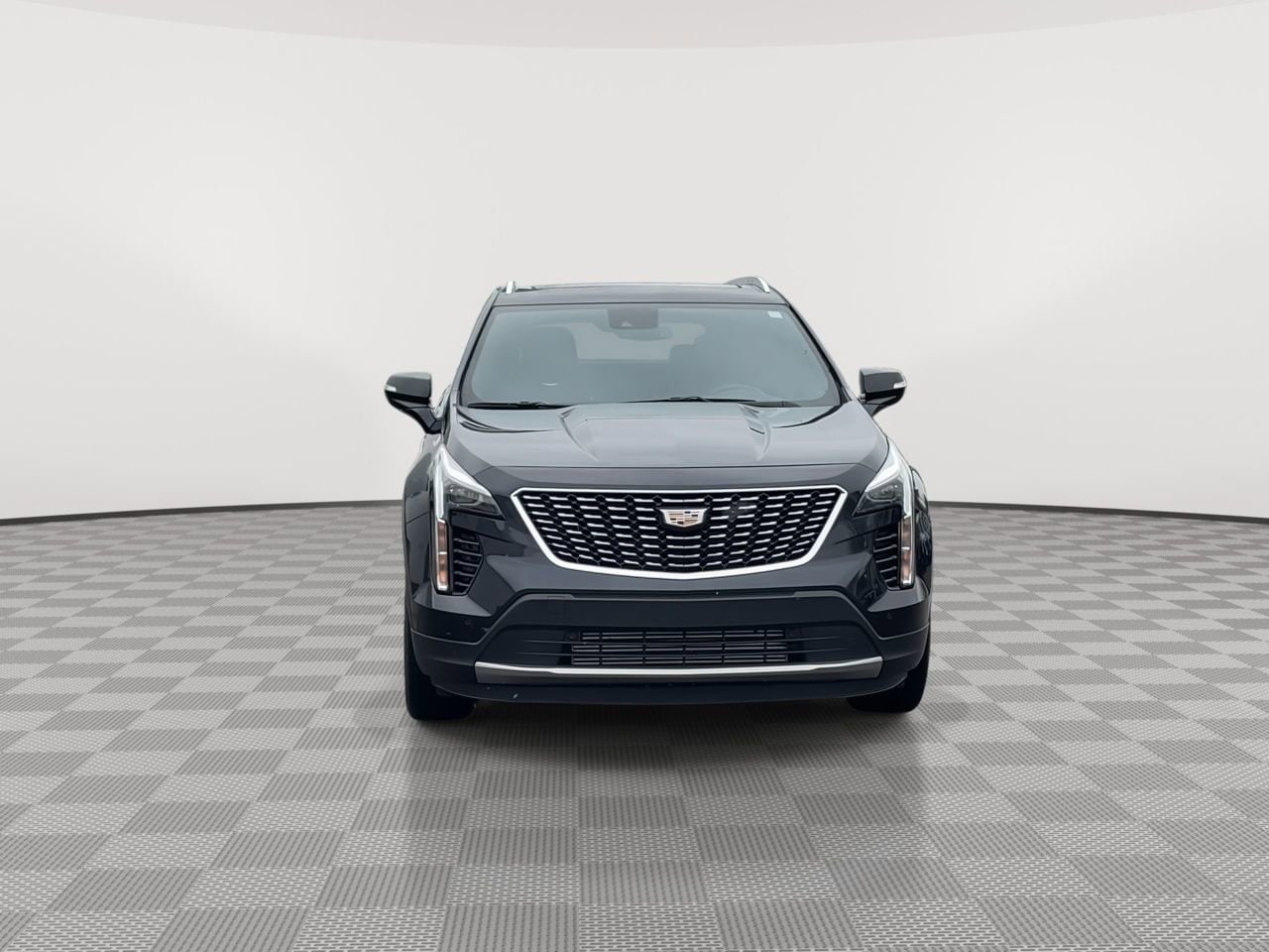 Thumbnail: 2023 Cadillac XT4 - 3