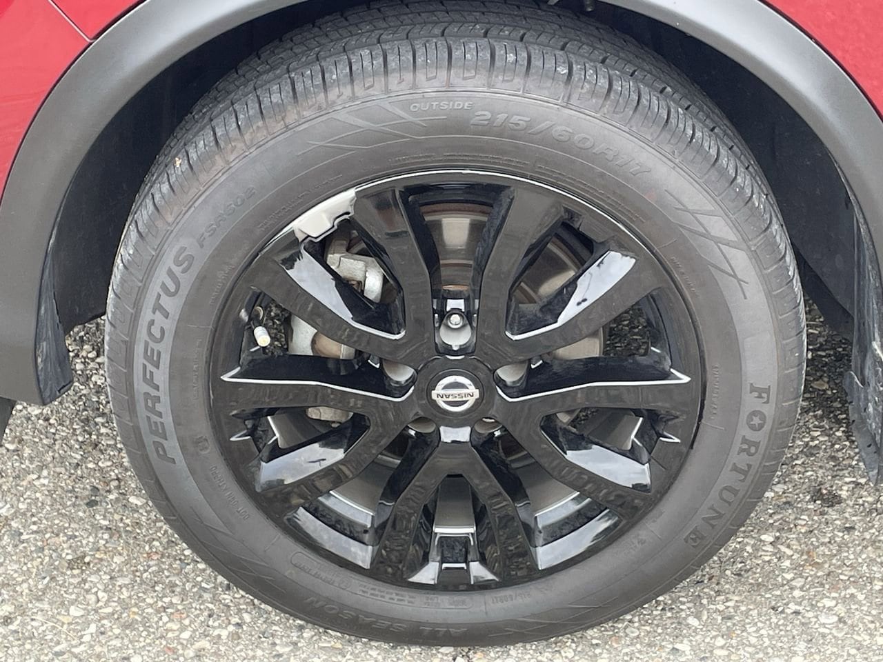 Thumbnail: 2022 Nissan Rogue Sport - 36