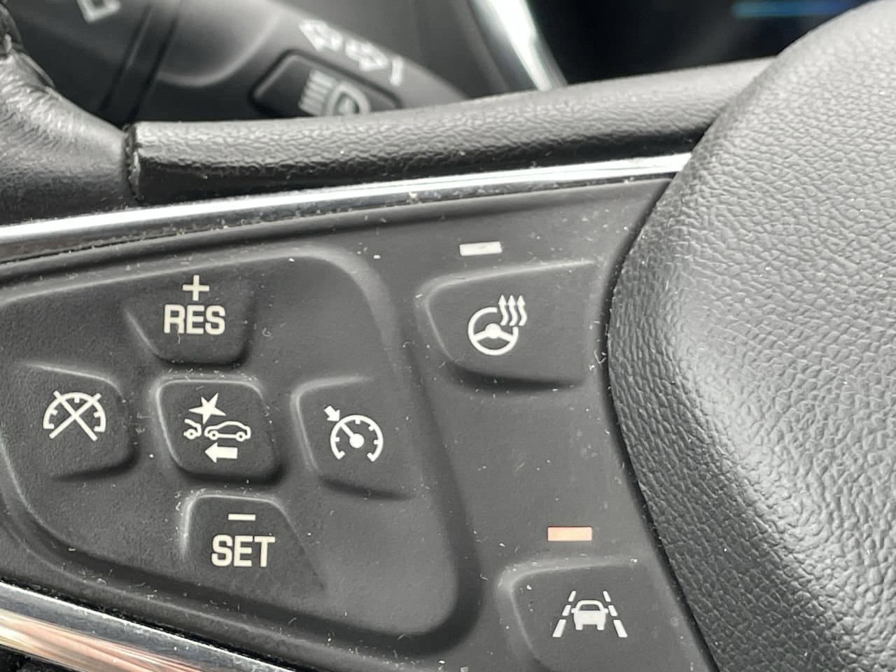 Thumbnail: 2017 Chevrolet Volt - 23