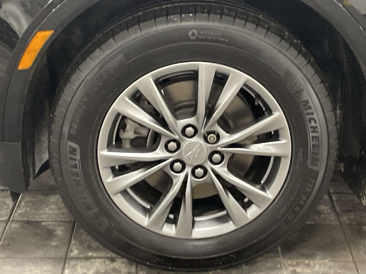 Thumbnail: 2023 Cadillac XT5 - 39