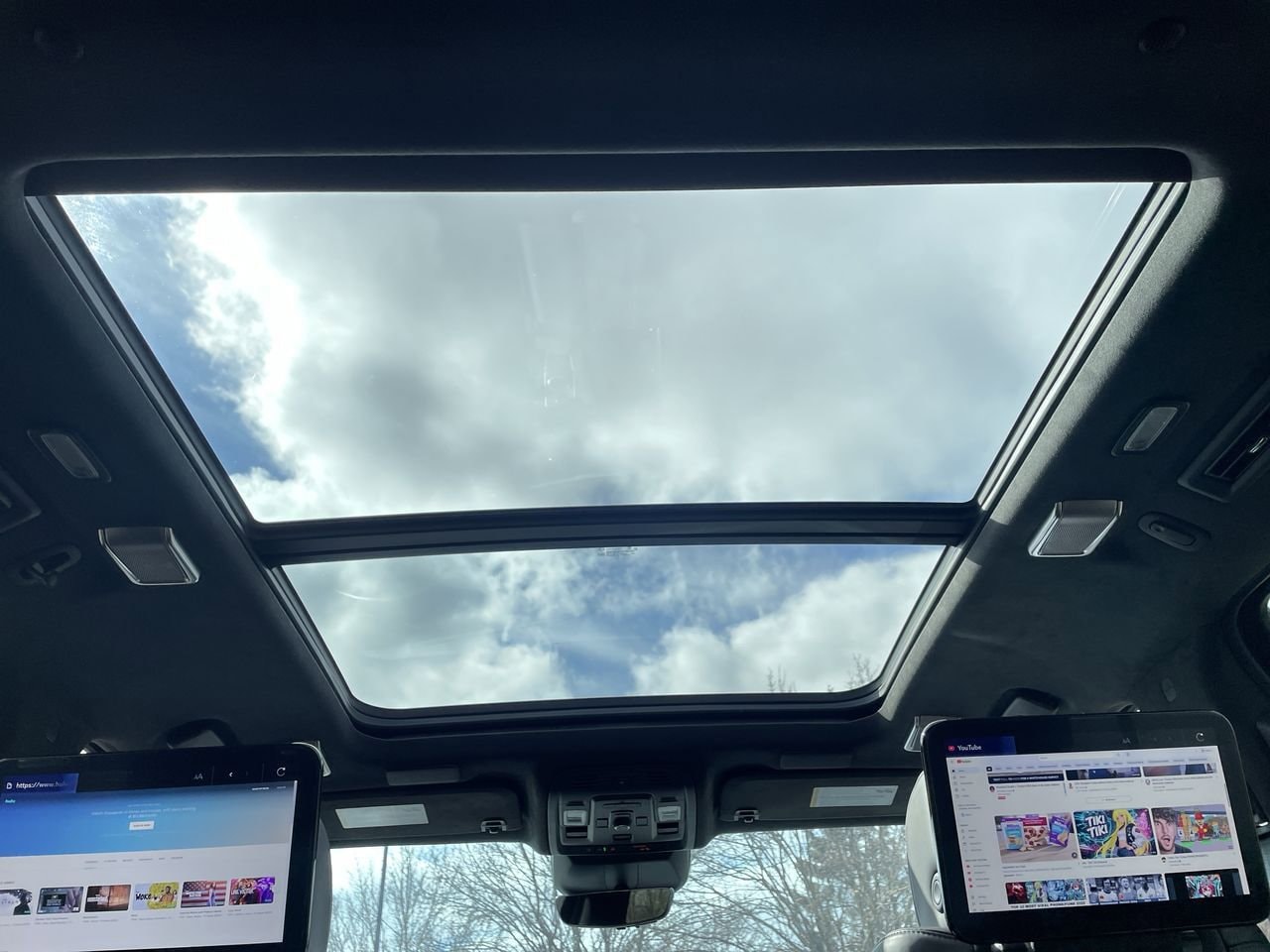 Thumbnail: 2024 Cadillac Escalade - 22