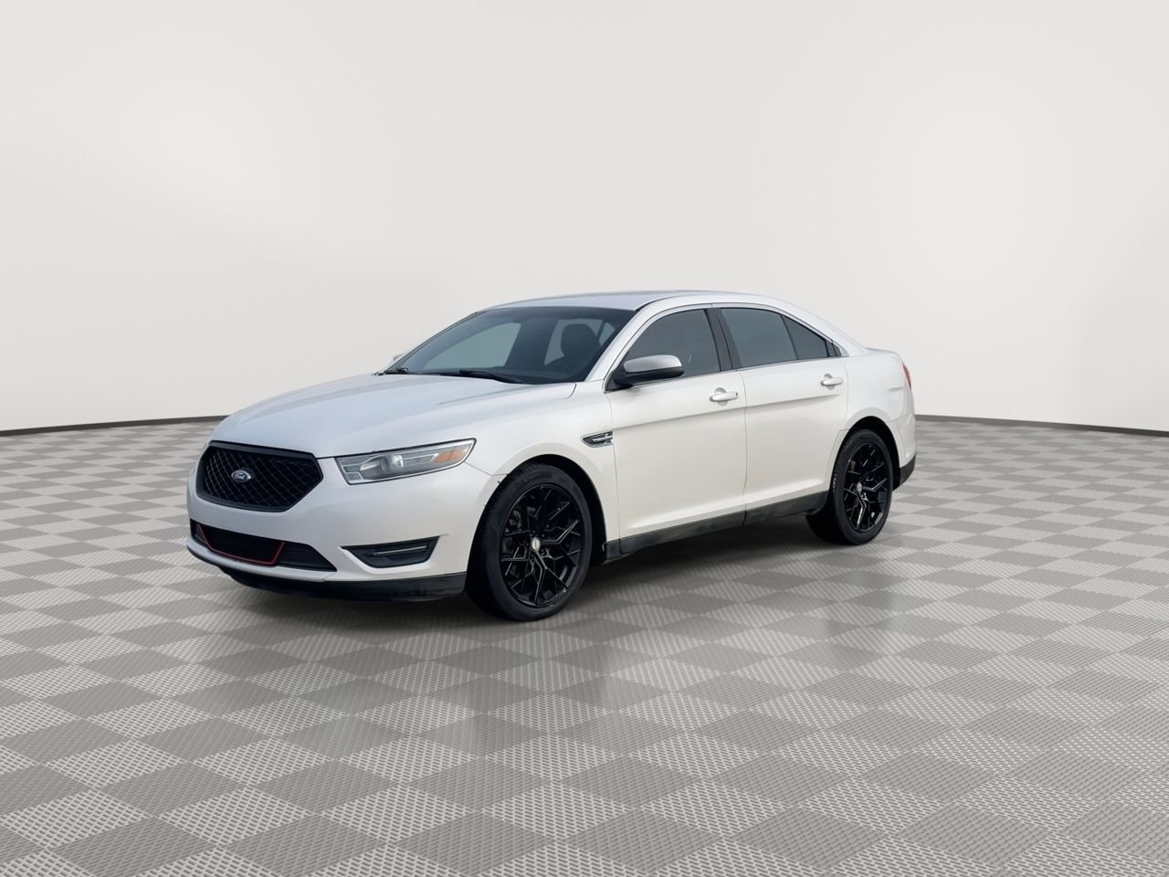 Thumbnail: 2014 Ford Taurus - 4