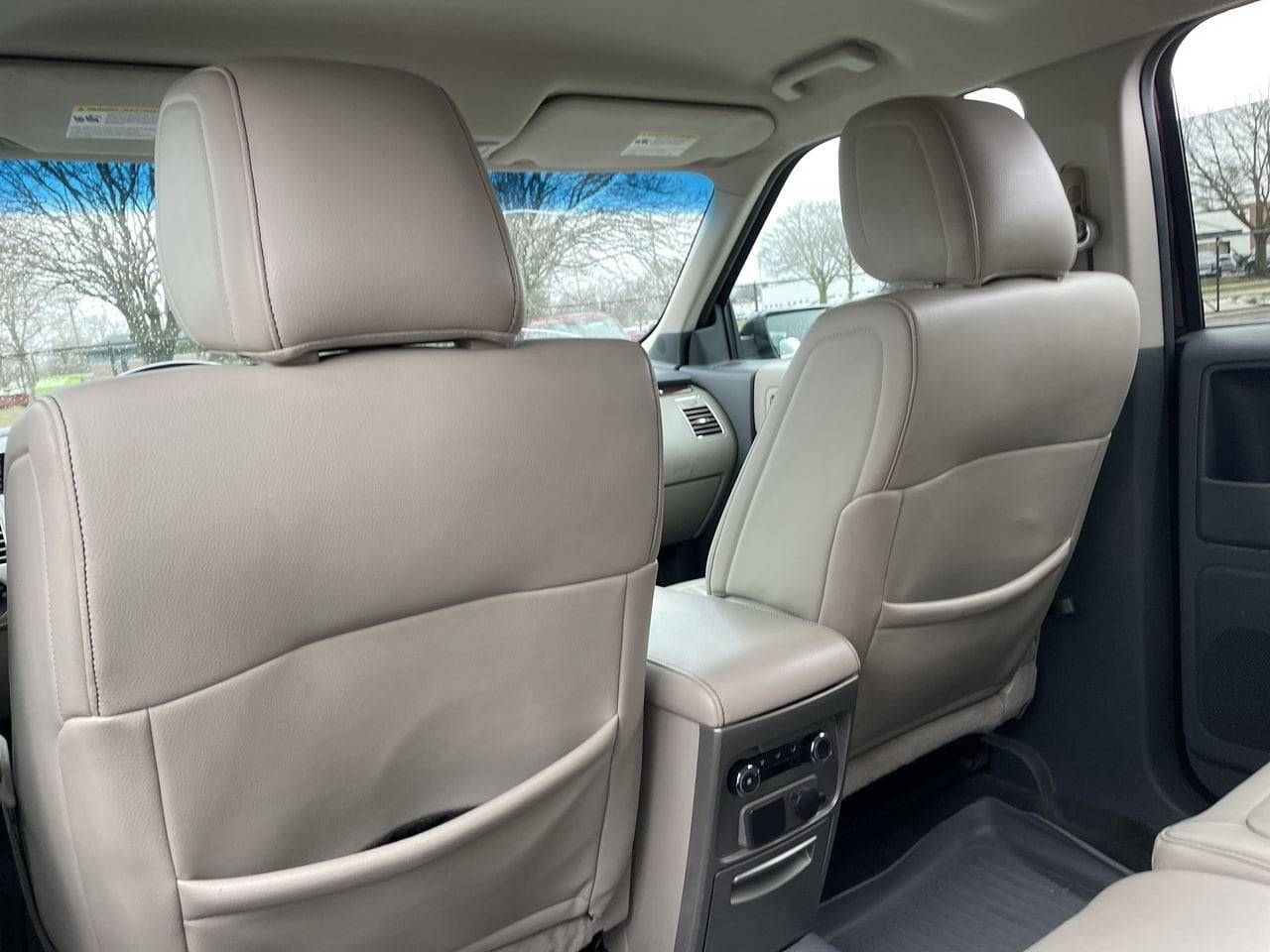 Thumbnail: 2009 Ford Flex - 20