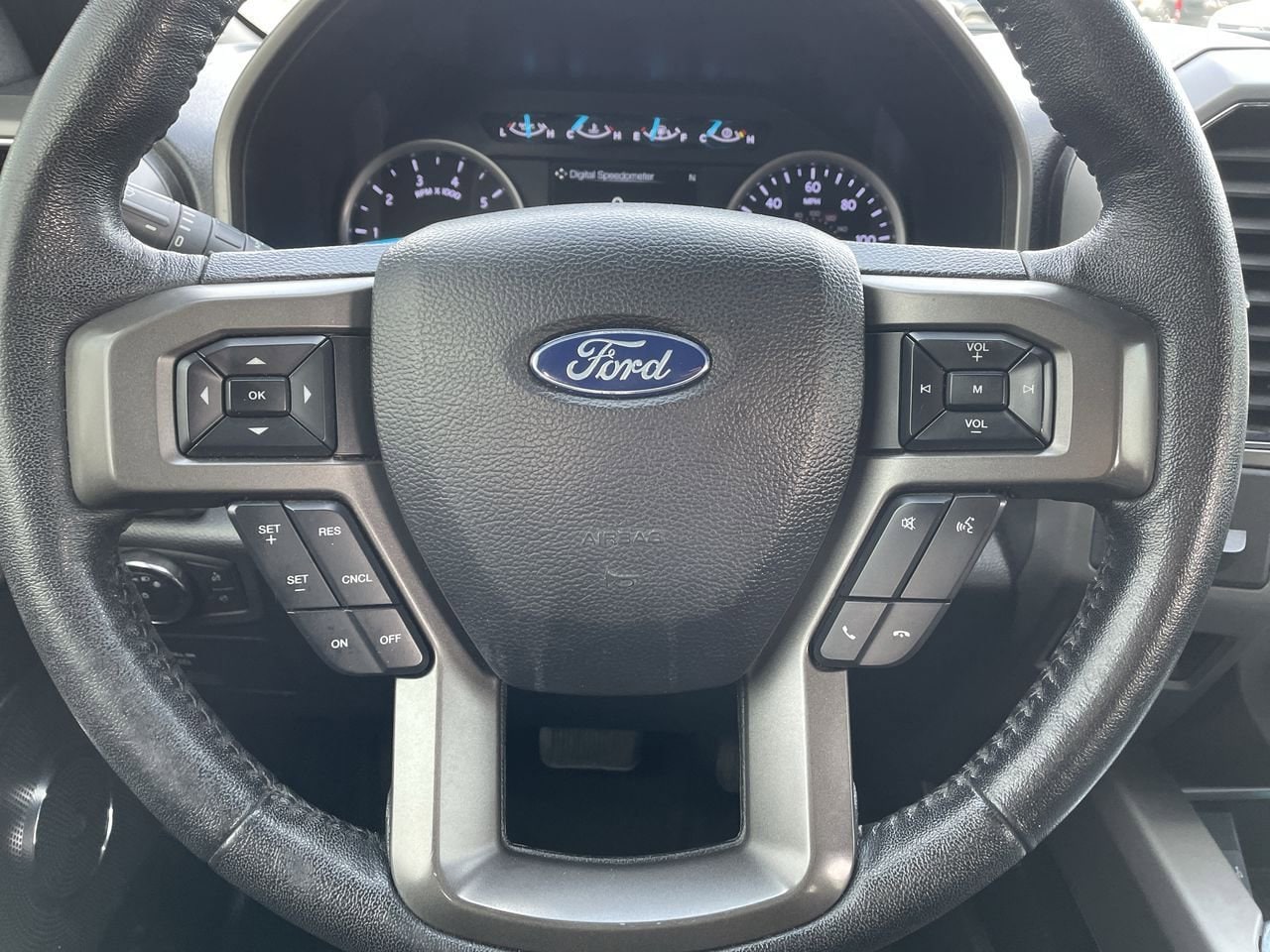 Thumbnail: 2019 Ford Expedition - 10