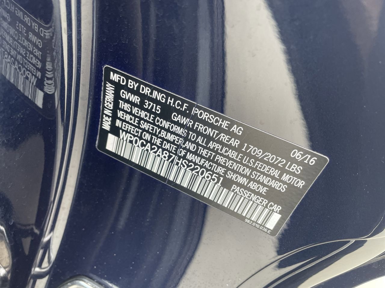 Thumbnail: 2017 Porsche 718 Boxster - 32