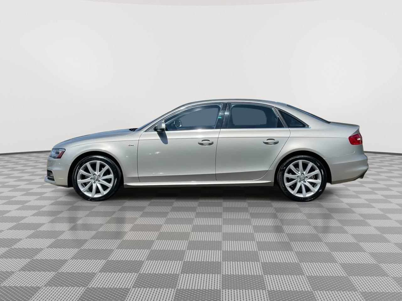 Thumbnail: 2014 Audi A4 - 5