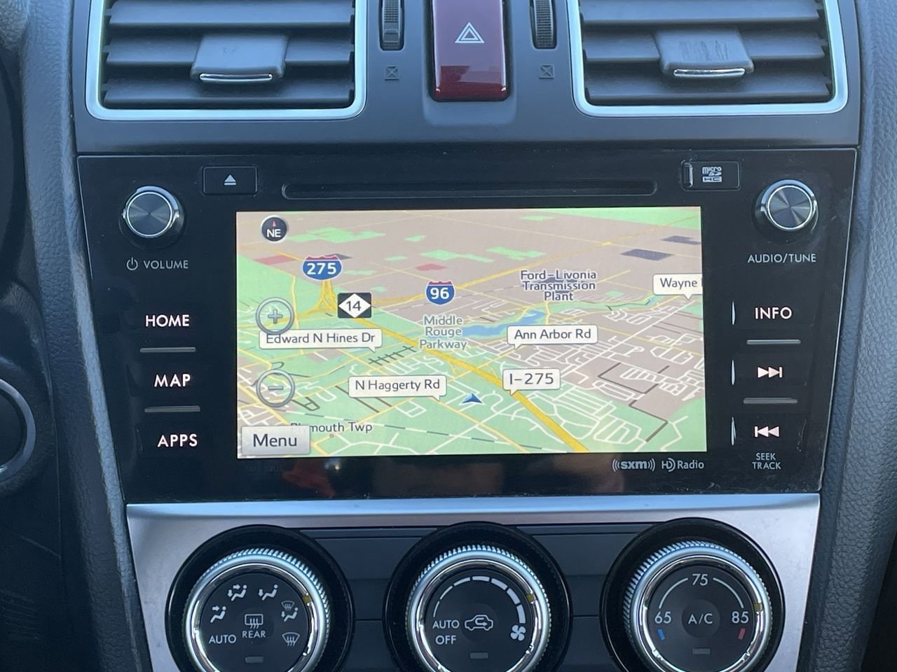 Thumbnail: 2015 Subaru XV Crosstrek - 21