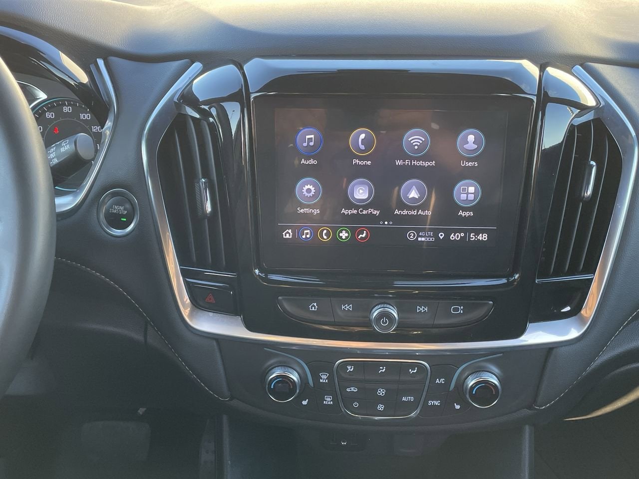 Thumbnail: 2023 Chevrolet Traverse - 13