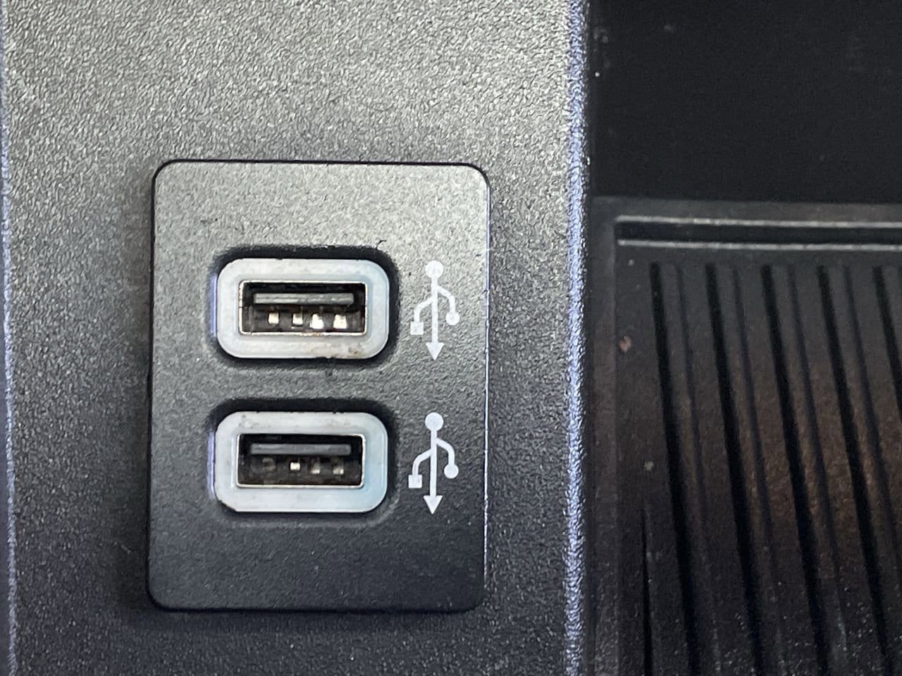 Thumbnail: 2018 Ford Econoline - 27