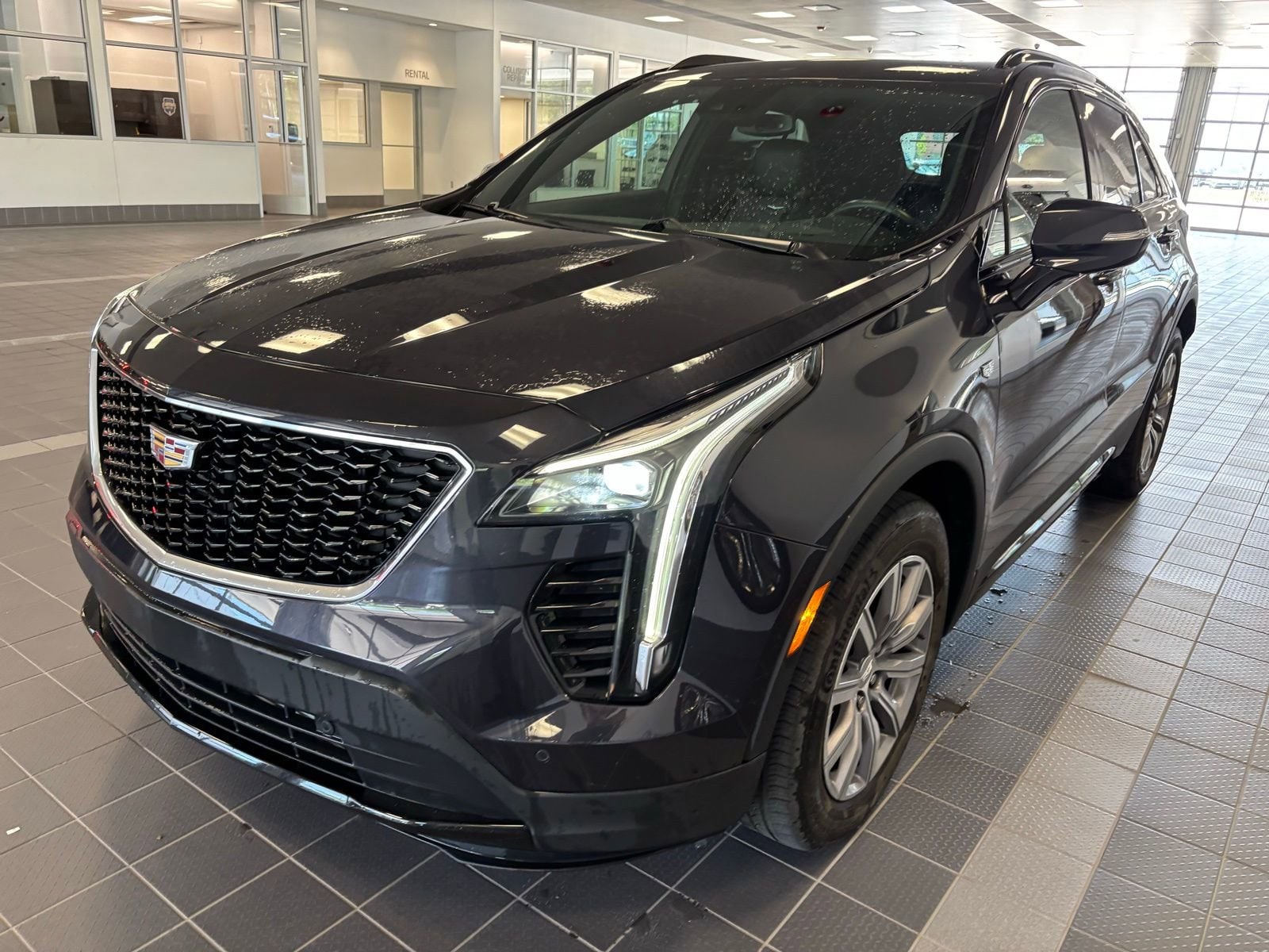 Thumbnail: 2023 Cadillac XT4 - 1