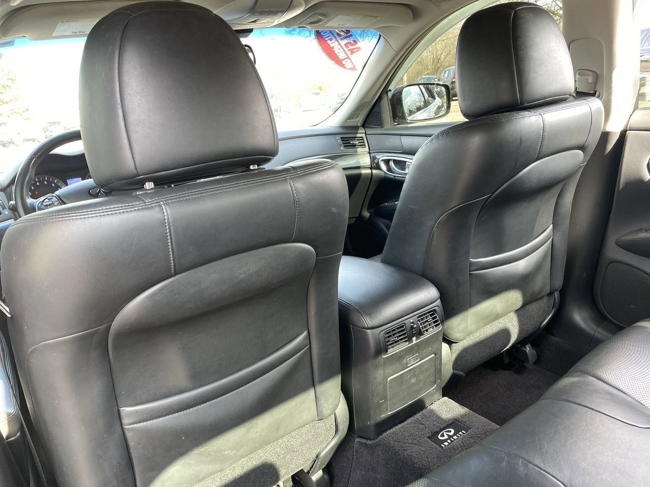 Thumbnail: 2012 INFINITI M37 - 19