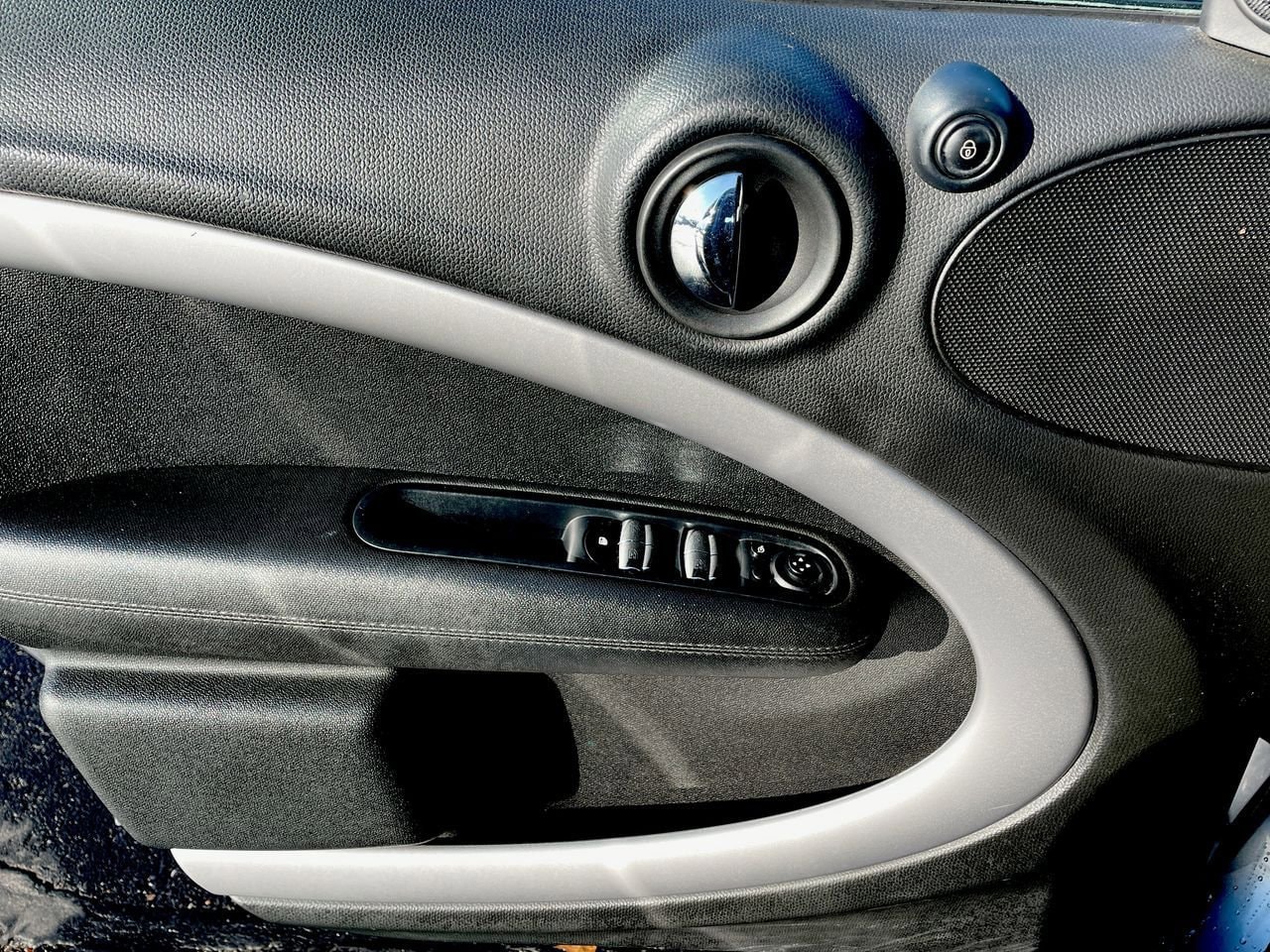 Thumbnail: 2016 MINI Cooper Countryman - 29