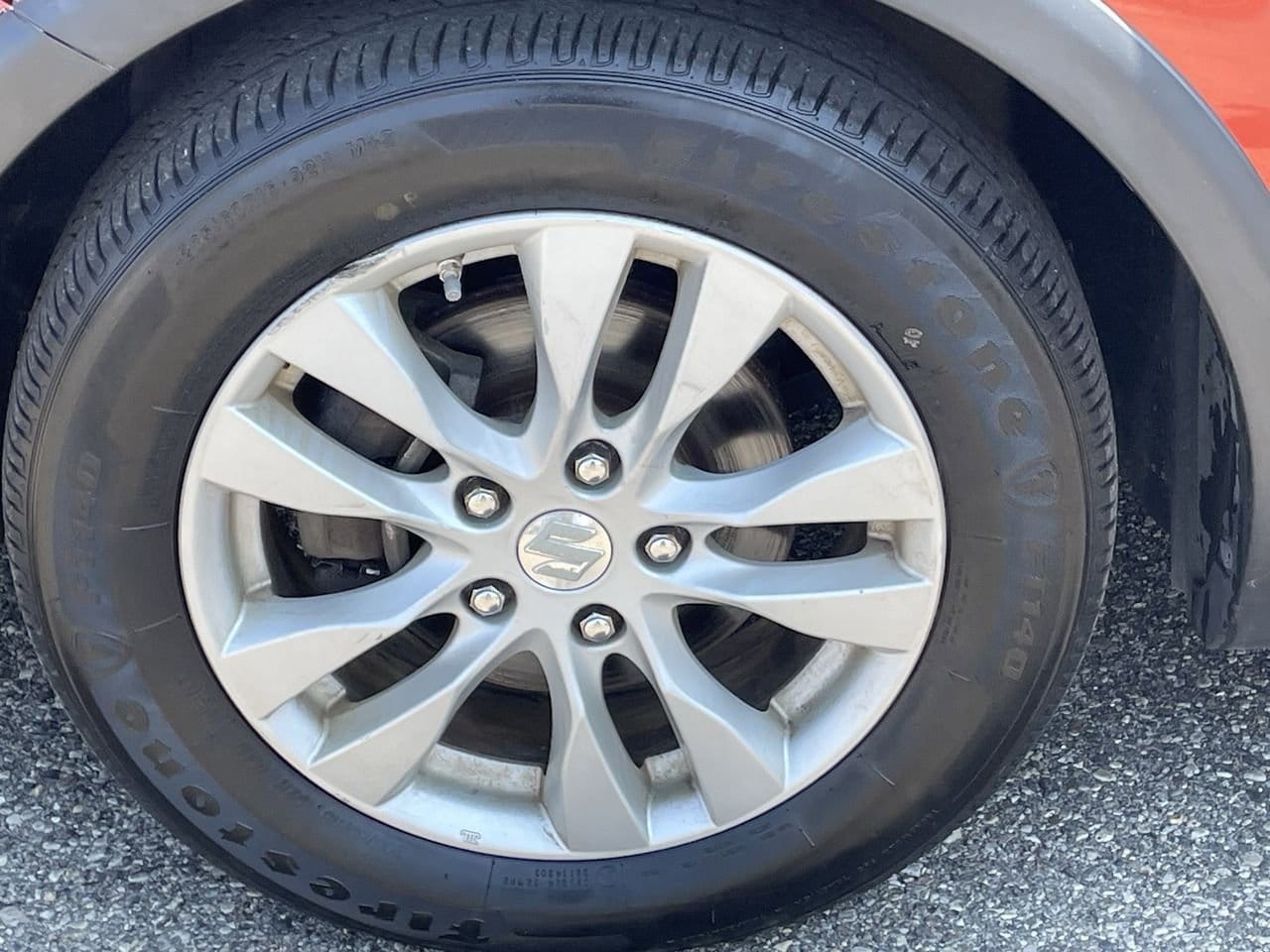 Thumbnail: 2013 Suzuki SX4 - 31