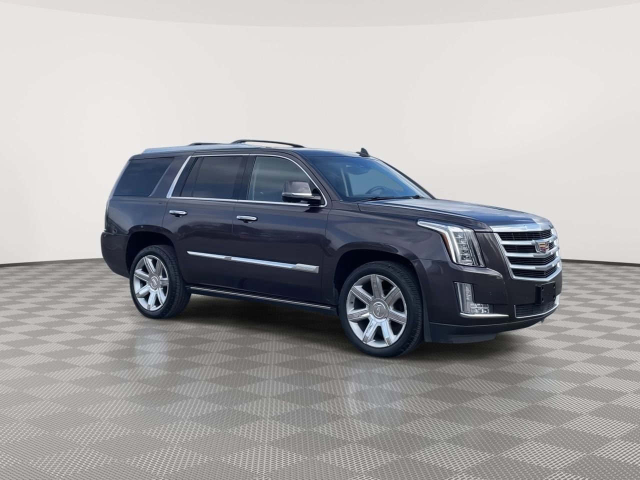 Thumbnail: 2015 Cadillac Escalade - 2