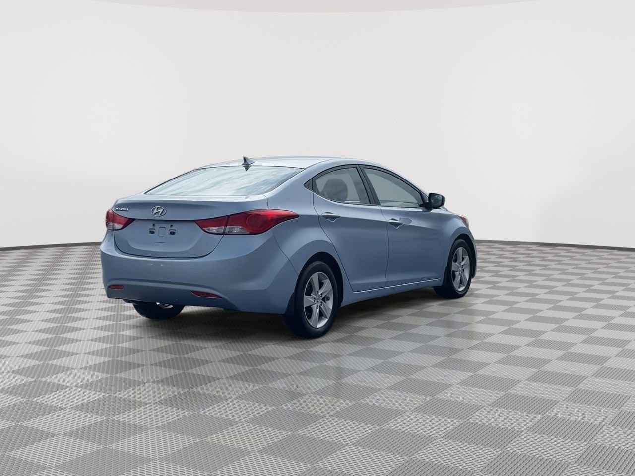 Thumbnail: 2013 Hyundai Elantra - 8