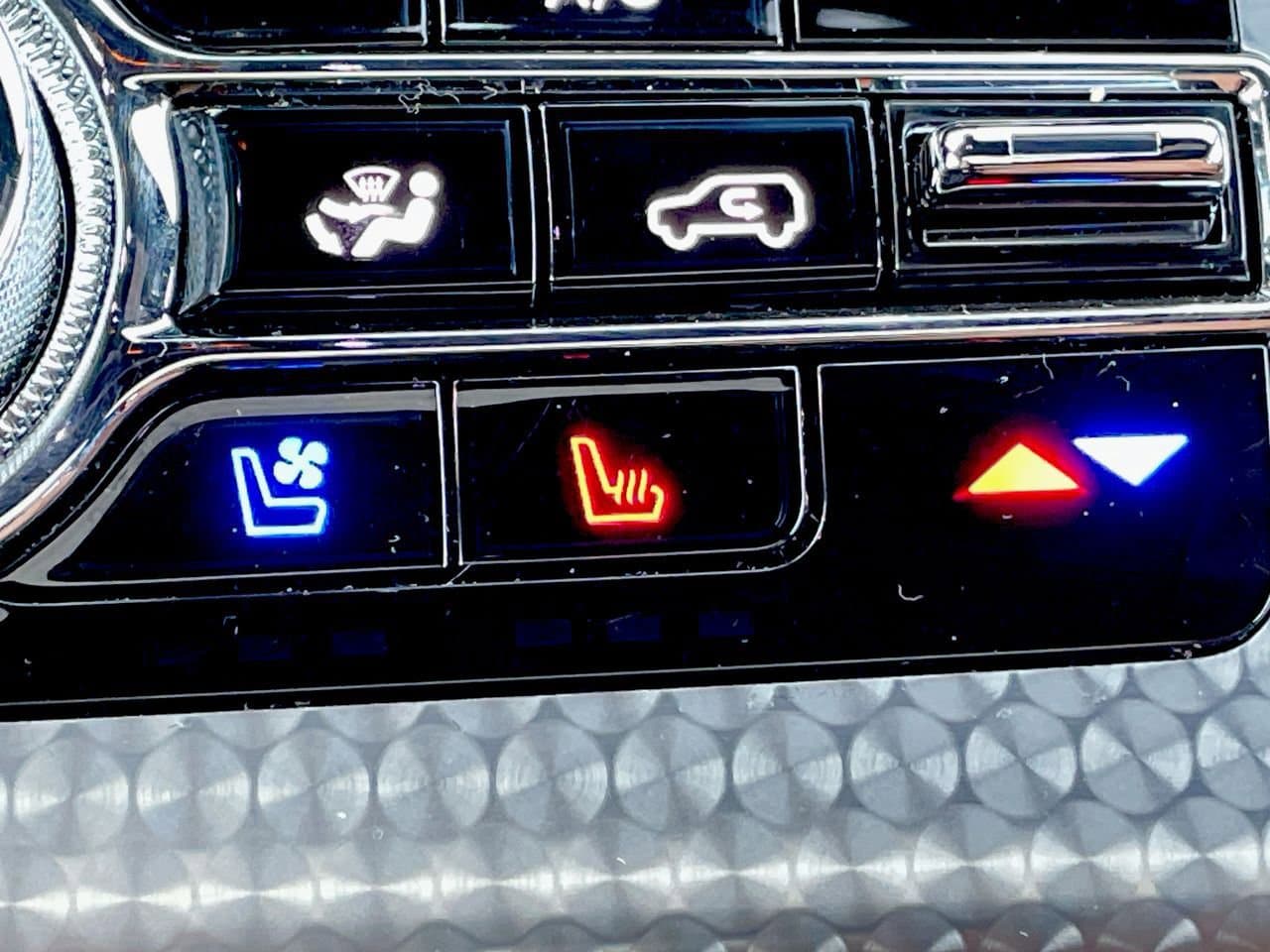 Thumbnail: 2024 Lincoln Aviator - 25