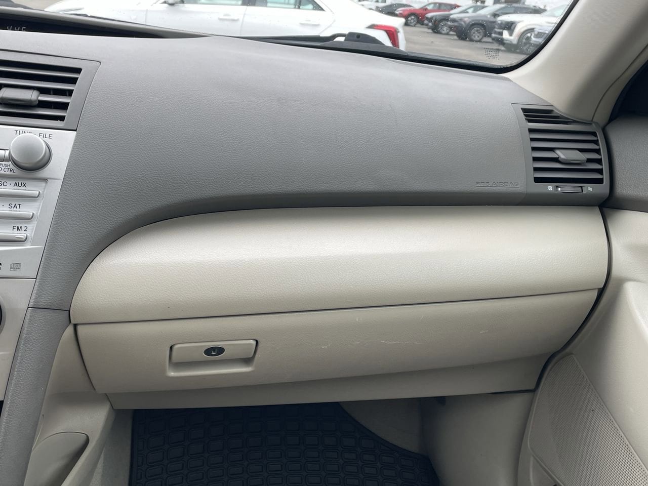 2010 Toyota Camry  16