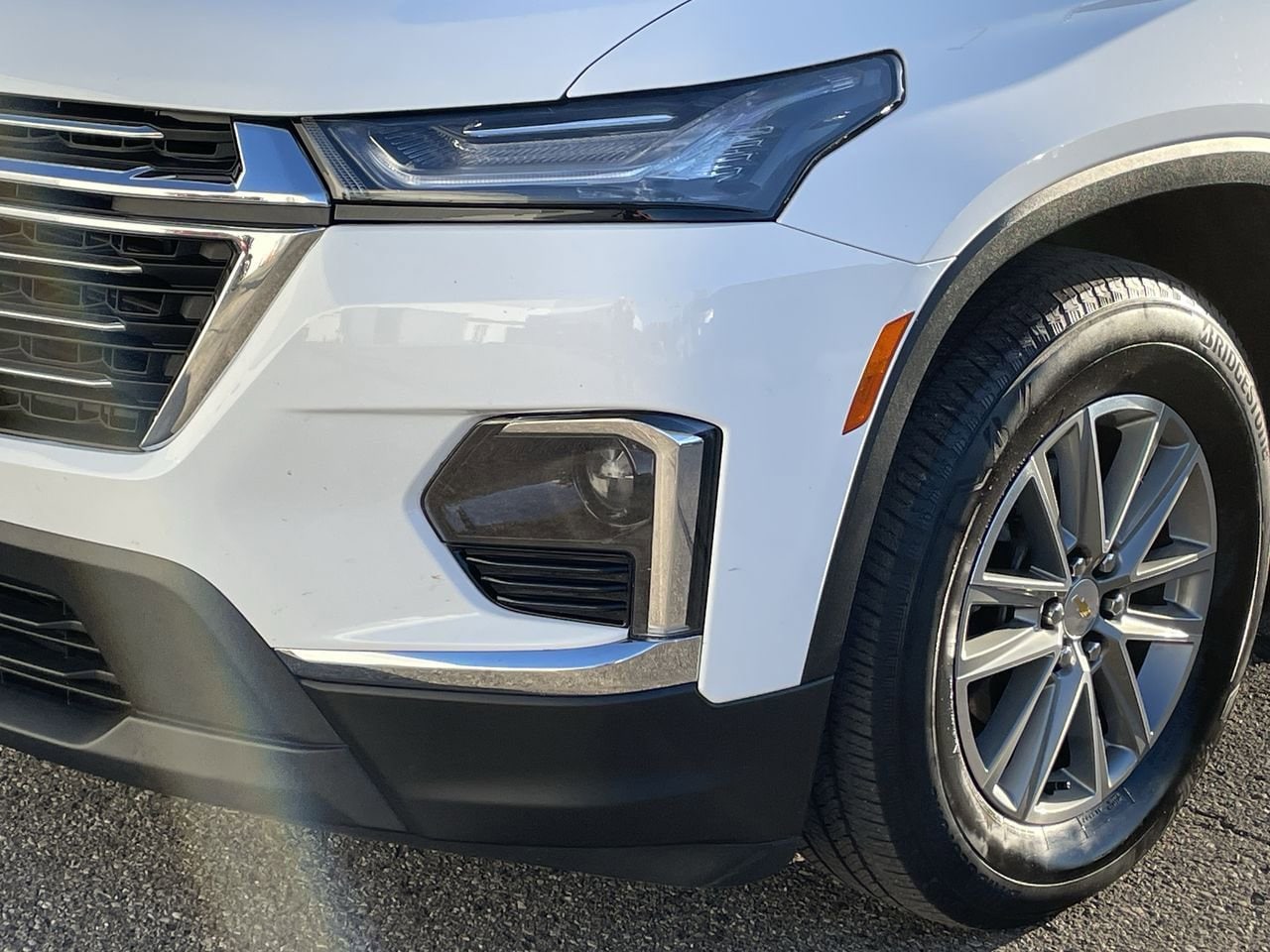 Thumbnail: 2023 Chevrolet Traverse - 37