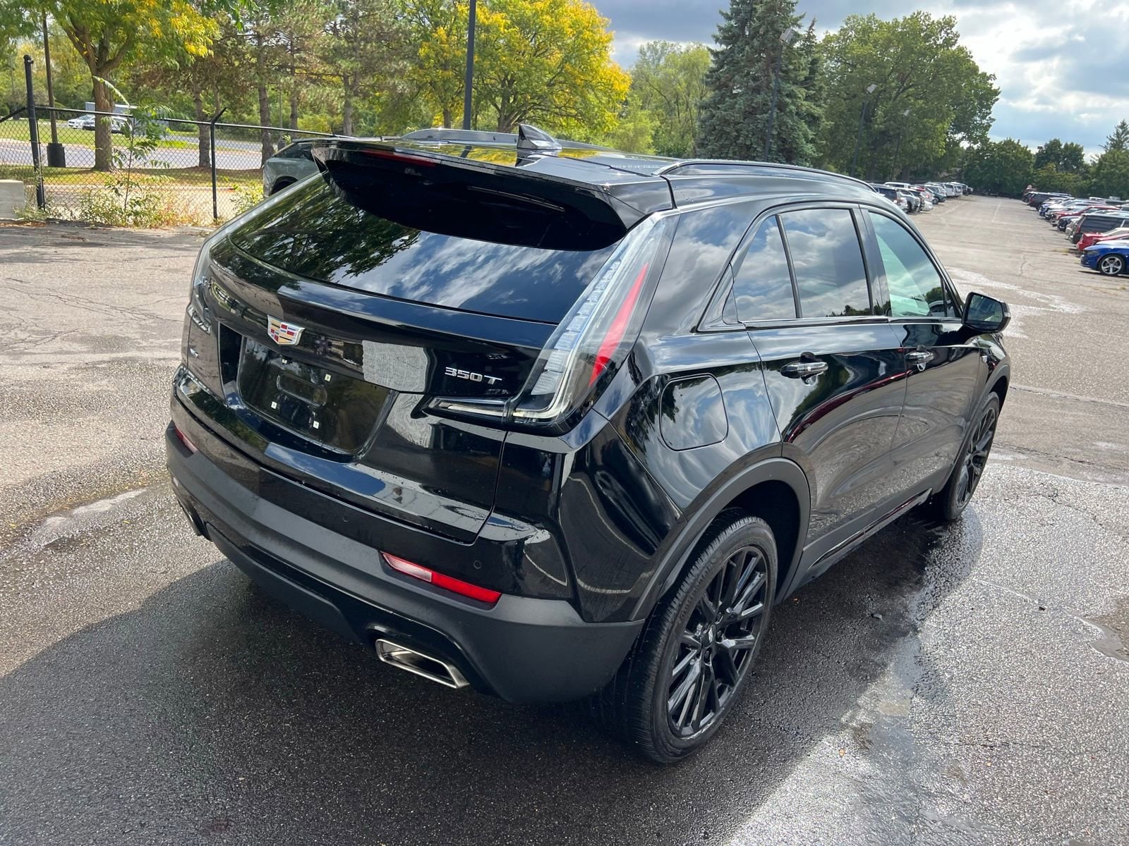 Thumbnail: 2022 Cadillac XT4 - 3