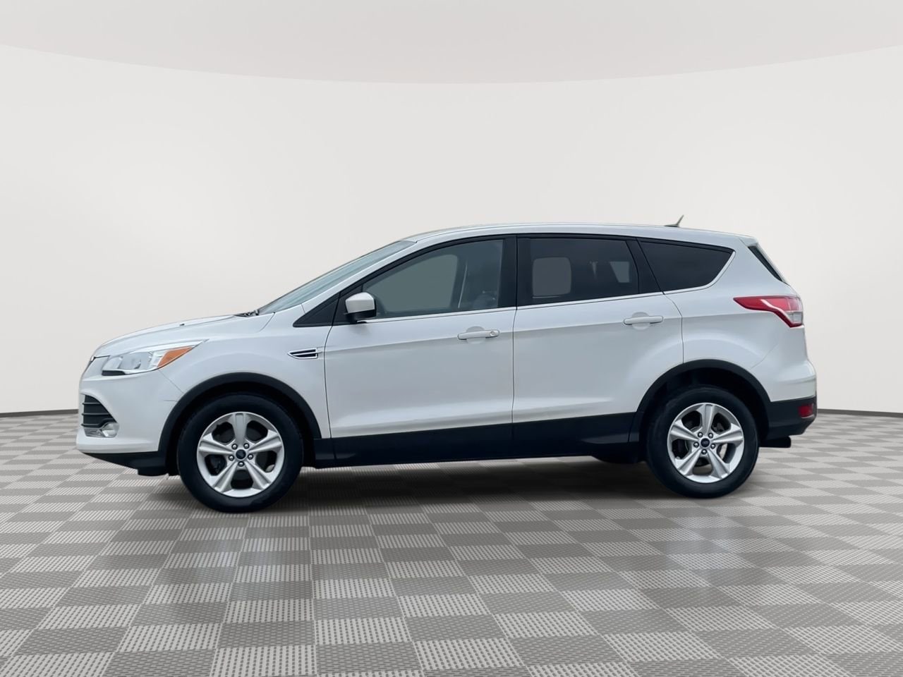 Thumbnail: 2014 Ford Escape - 4
