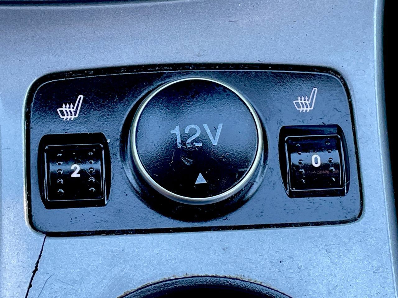 Thumbnail: 2015 Ford Escape - 20