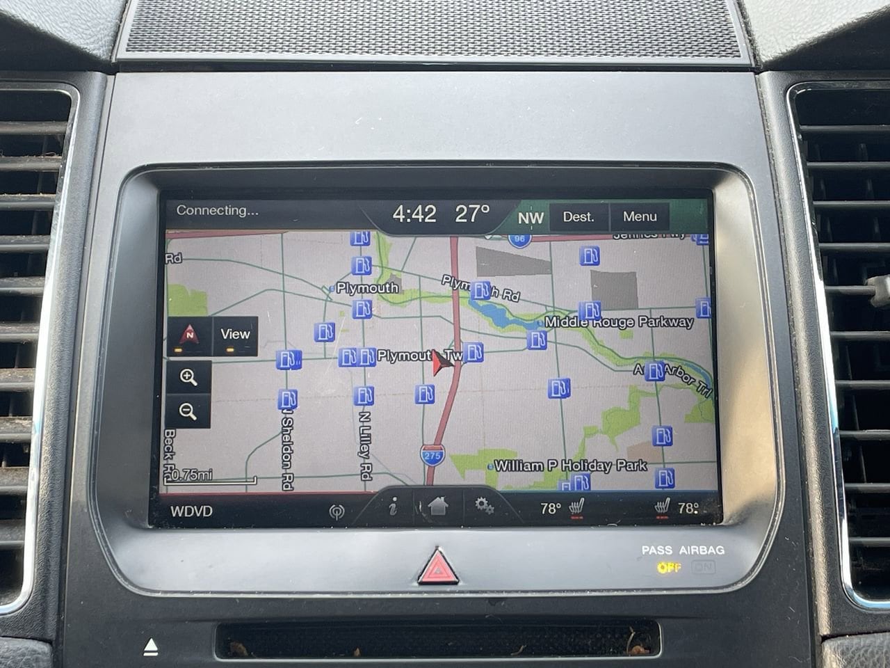 Thumbnail: 2014 Ford Taurus - 20