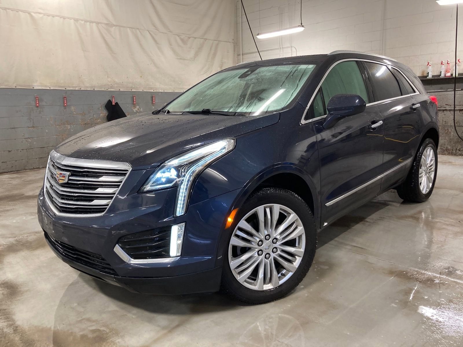 2019 Cadillac XT5 Premium Luxury -
                  Plymouth, MI