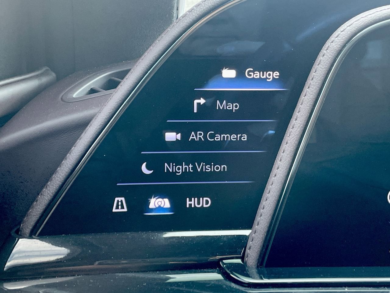 Thumbnail: 2024 Cadillac Escalade - 35