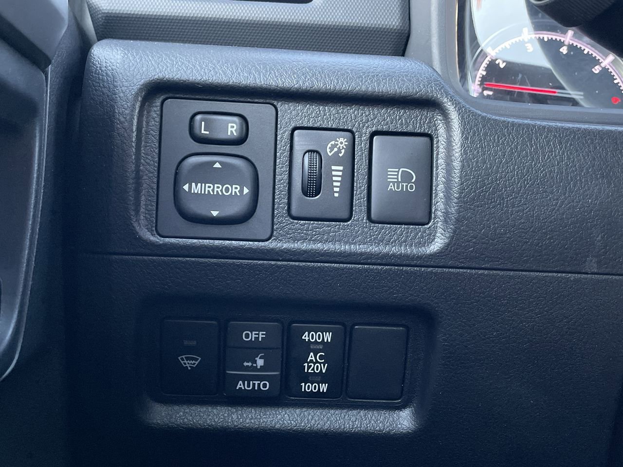 Thumbnail: 2021 Toyota 4Runner - 29