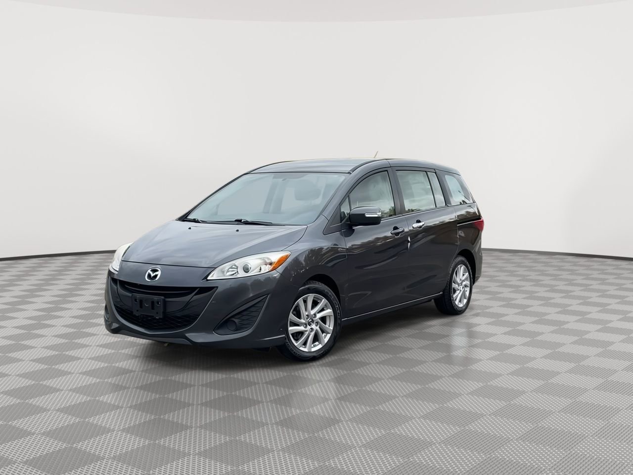2013 Mazda Mazda5 Sport photo 4