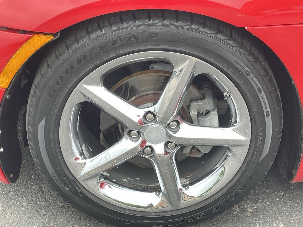 Thumbnail: 2008 Saturn Sky - 31
