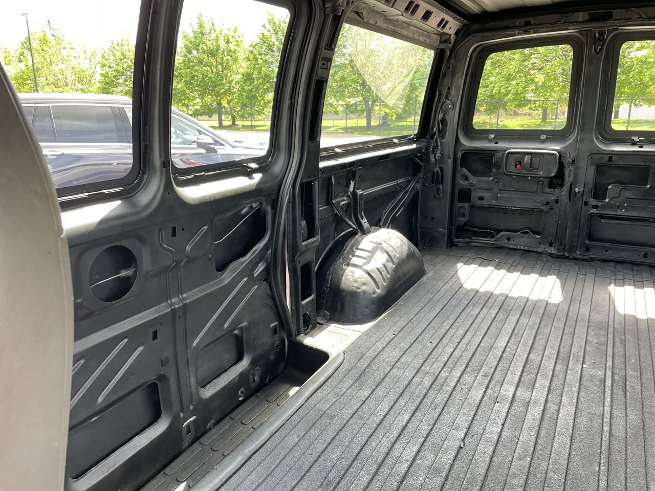 Thumbnail: 2014 Chevrolet Express - 15
