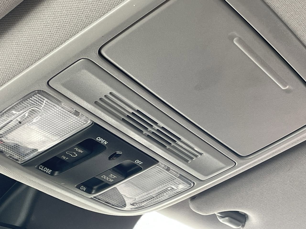 Thumbnail: 2022 Honda Pilot - 32