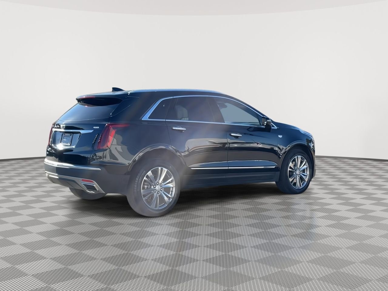 Thumbnail: 2024 Cadillac XT5 - 8