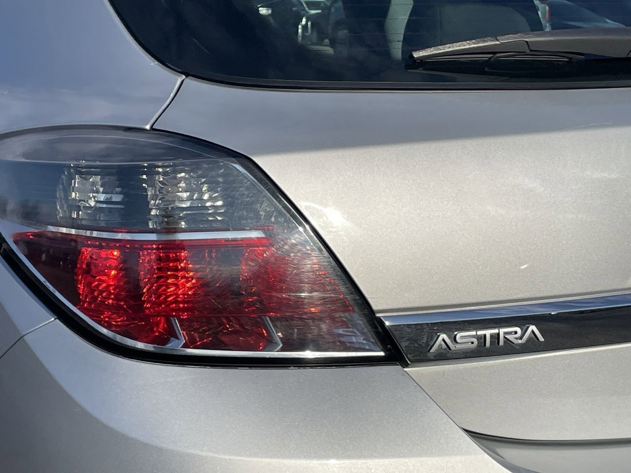 Thumbnail: 2008 Saturn Astra - 33