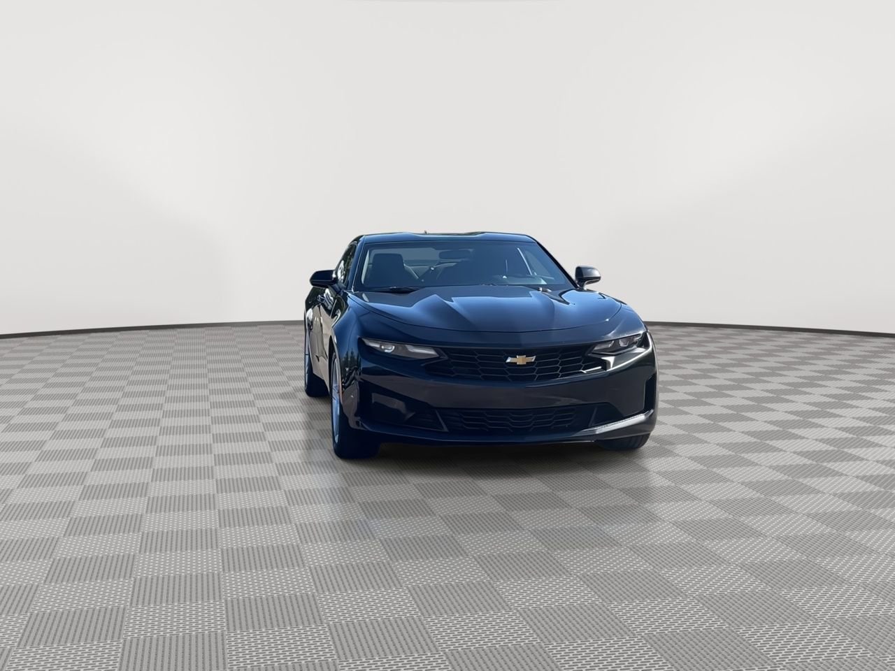 Thumbnail: 2020 Chevrolet Camaro - 3