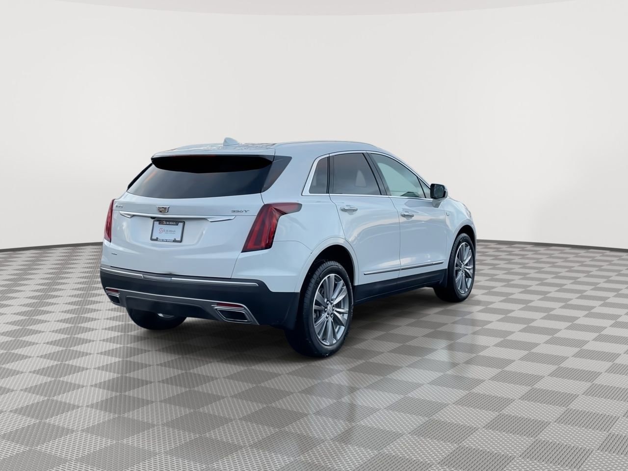 Thumbnail: 2023 Cadillac XT5 - 8