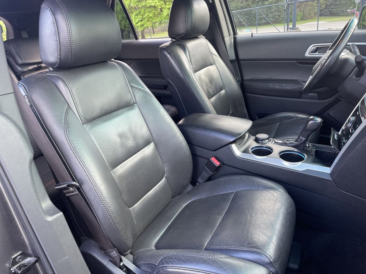Thumbnail: 2012 Ford Explorer - 14