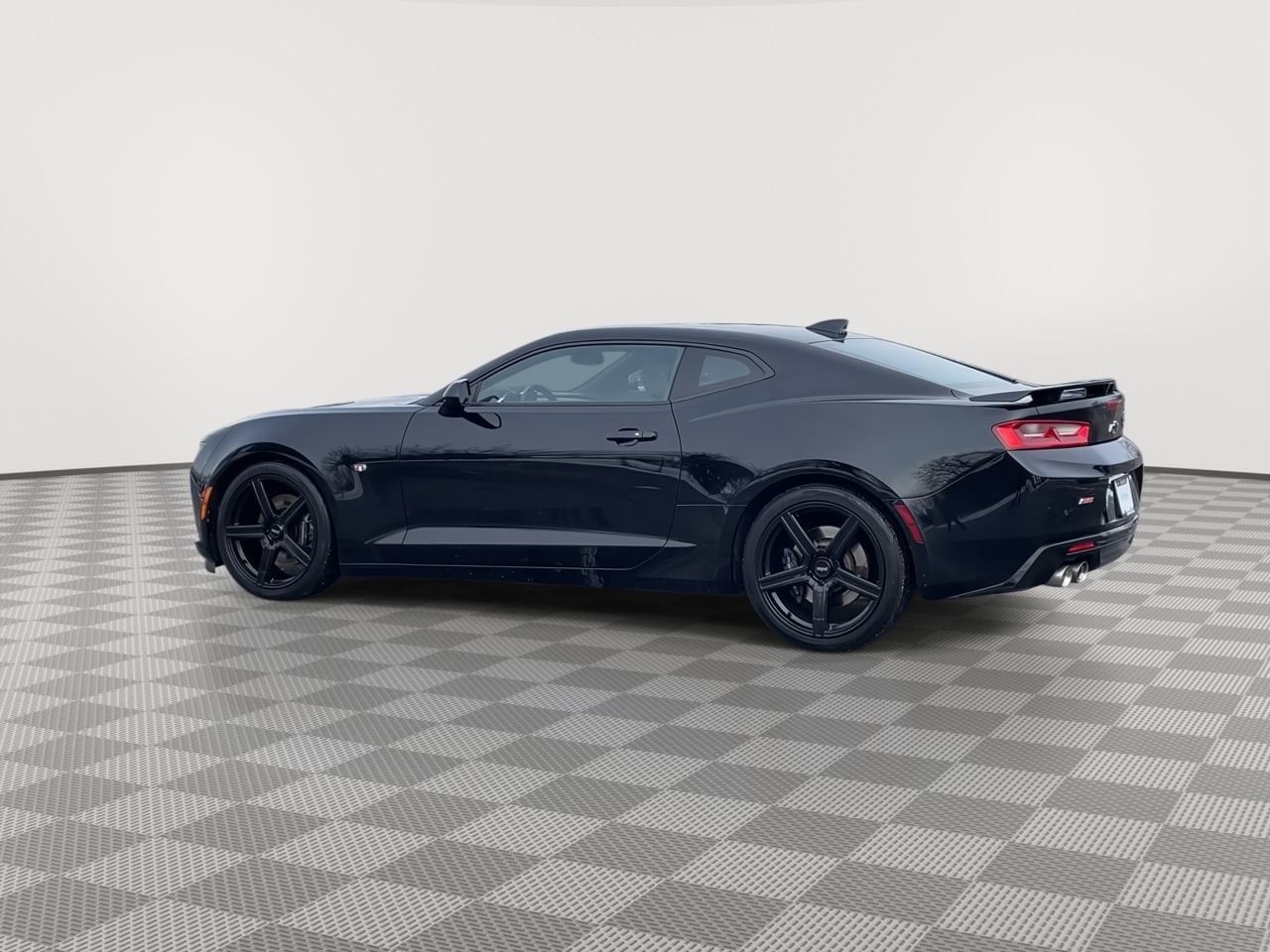 Thumbnail: 2018 Chevrolet Camaro - 6