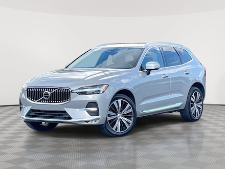 2023 Volvo XC60 Ultimate Bright Theme