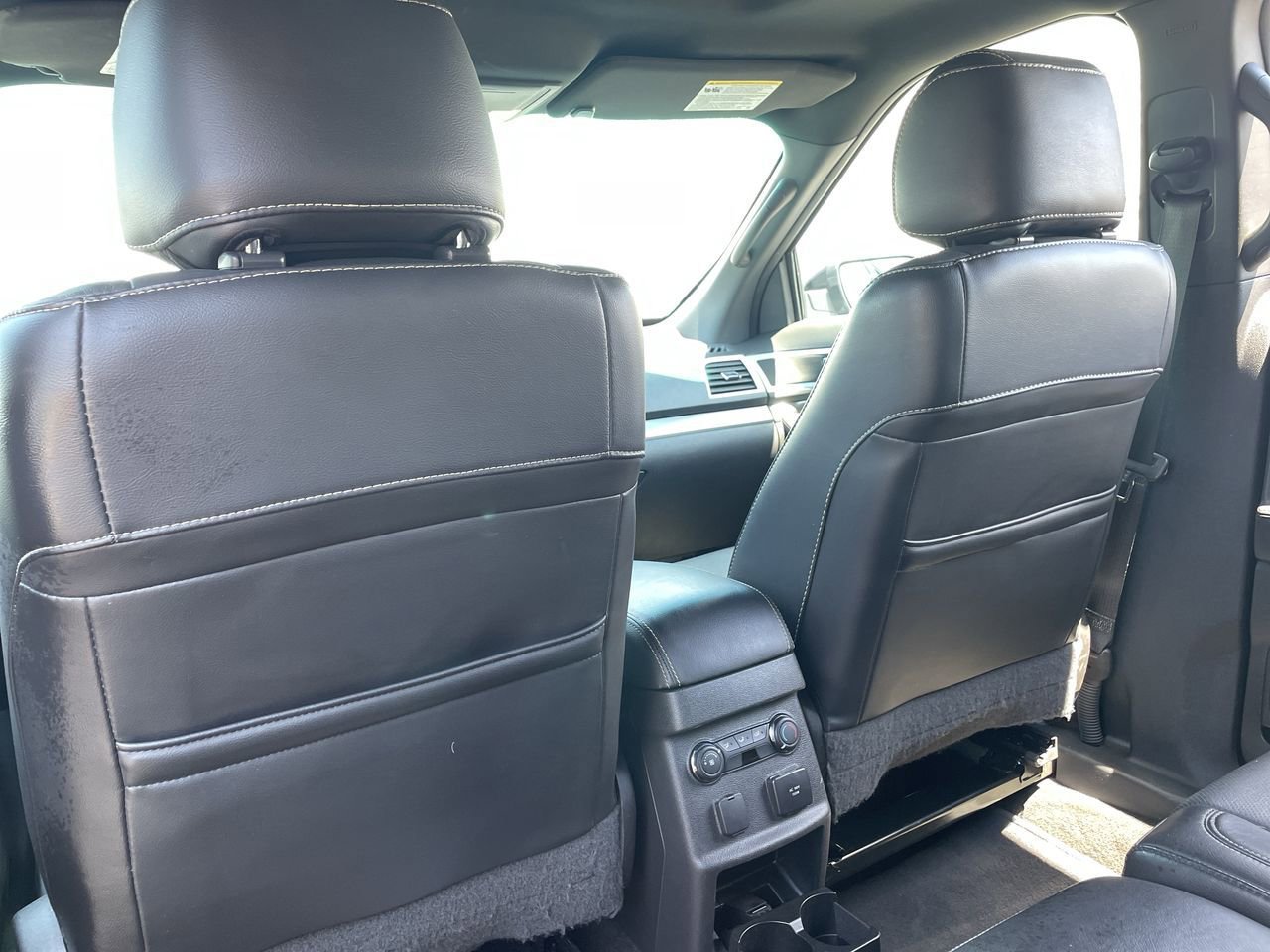 Thumbnail: 2015 Ford Explorer - 21