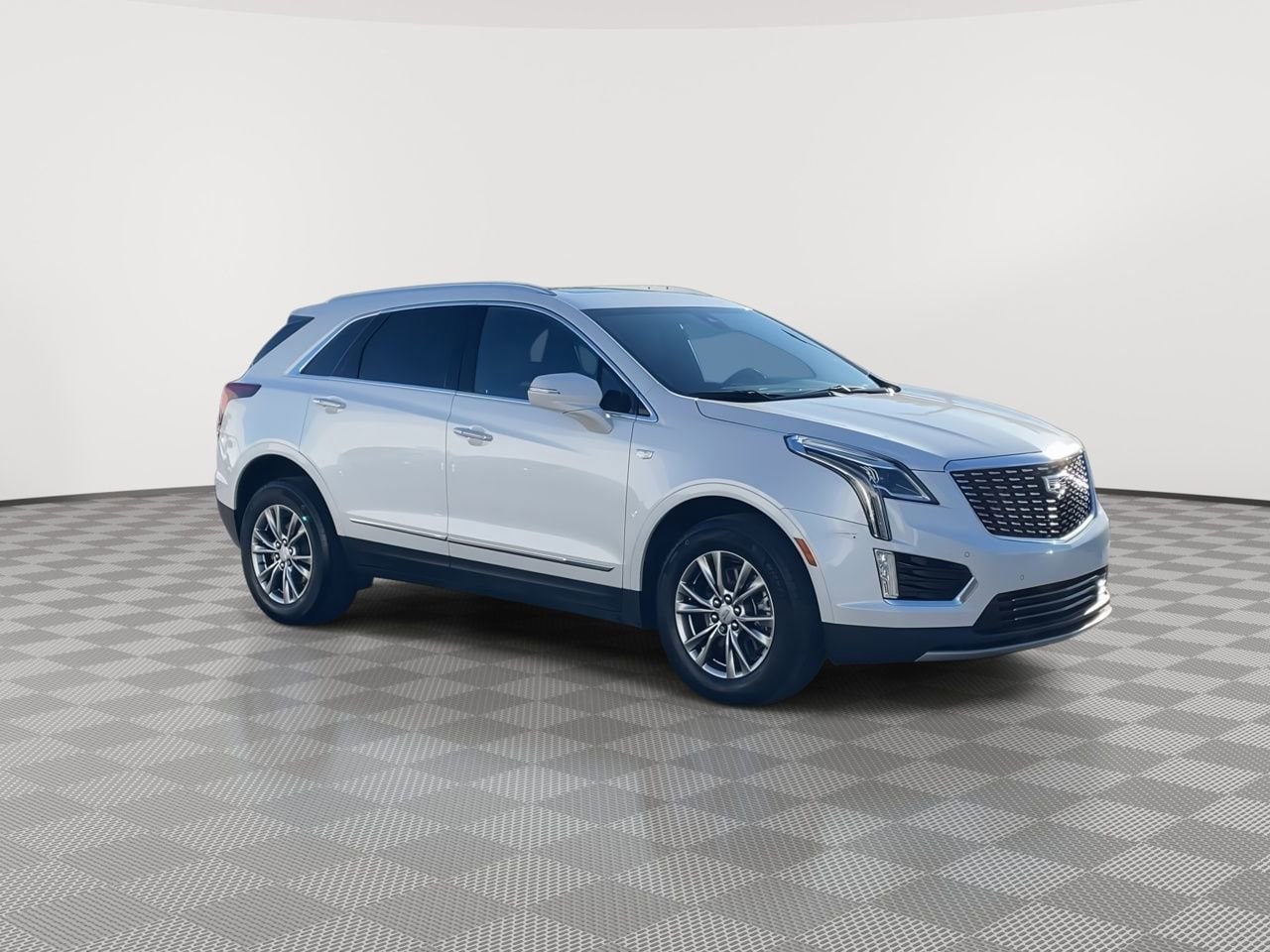 Thumbnail: 2023 Cadillac XT5 - 2