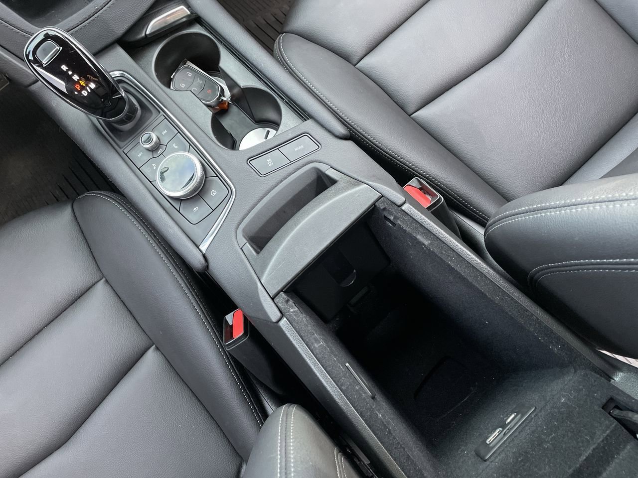 Thumbnail: 2024 Cadillac XT5 - 23