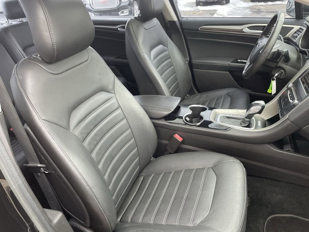 Thumbnail: 2015 Ford Fusion - 14