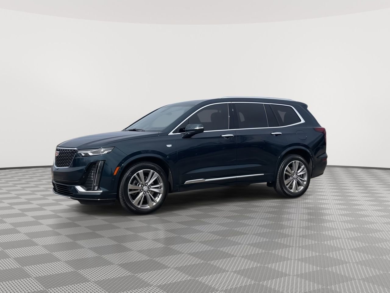 Thumbnail: 2024 Cadillac XT6 - 4