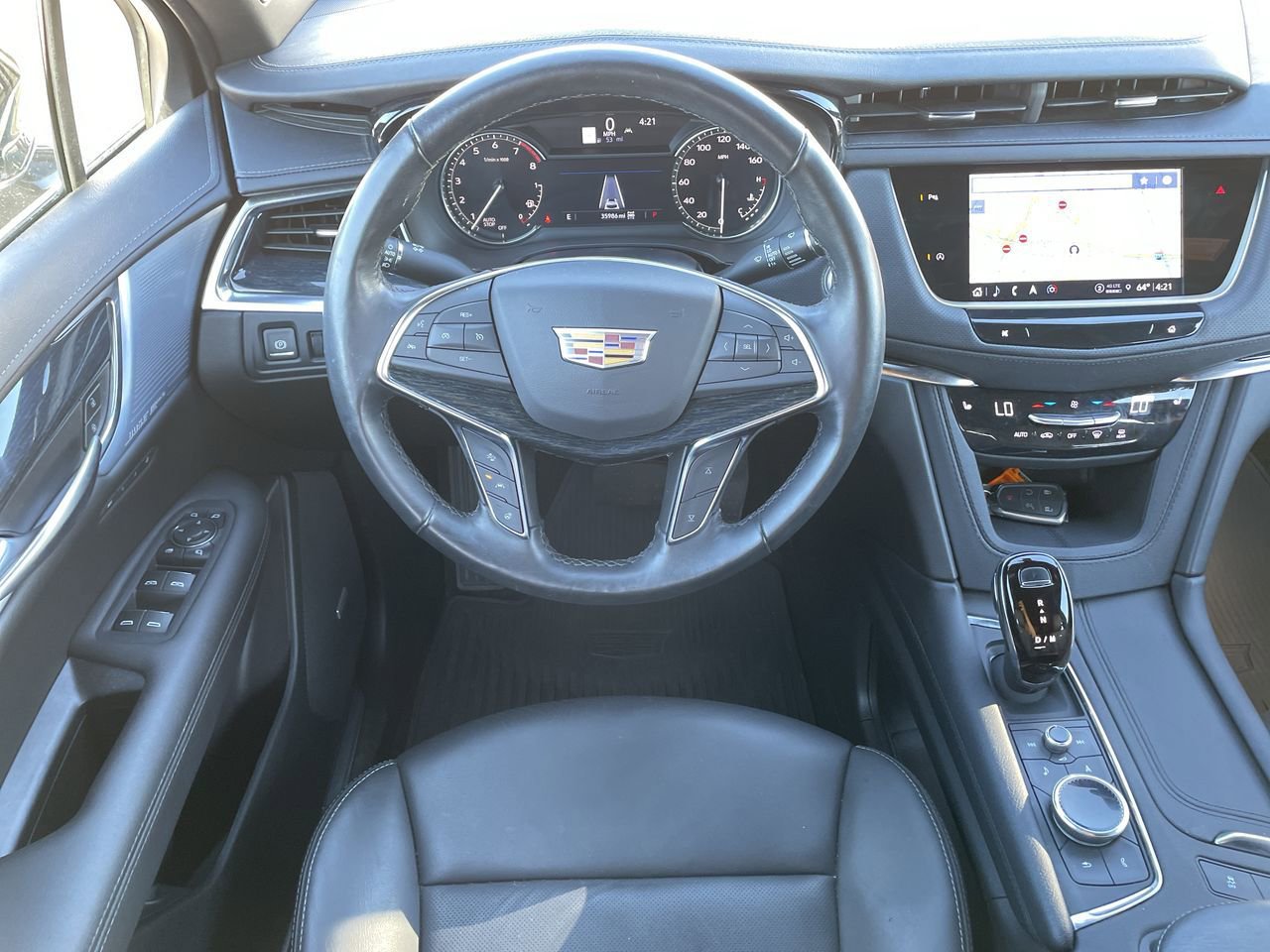 Thumbnail: 2024 Cadillac XT5 - 11