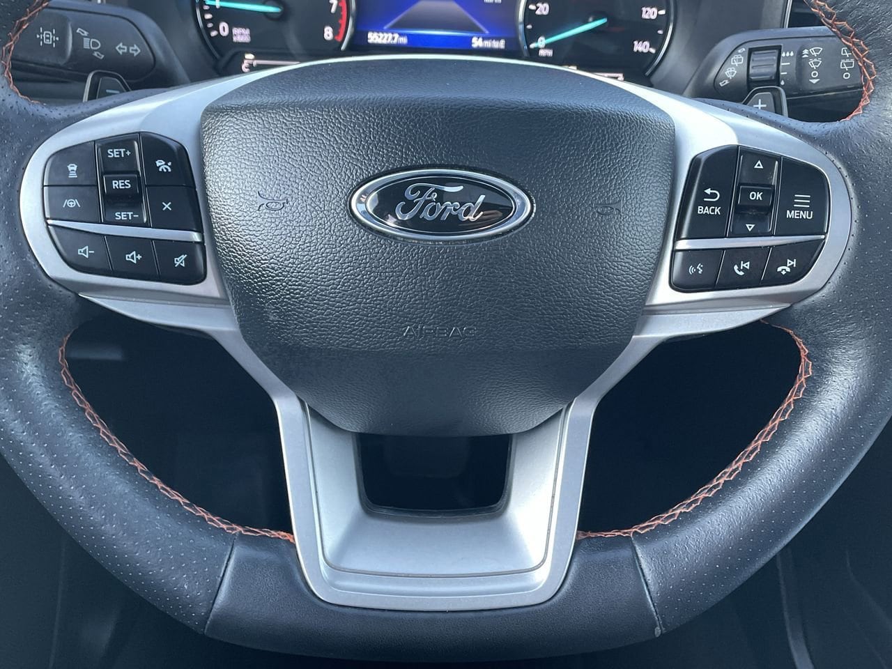 Thumbnail: 2022 Ford Explorer - 10