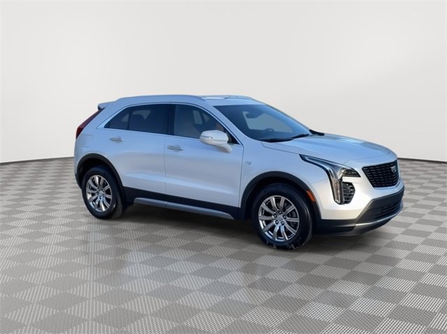 Certified 2022 Cadillac XT4 Premium Luxury with VIN 1GYFZDR47NF133706 for sale in Plymouth, MI