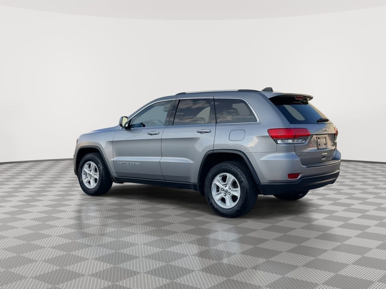Thumbnail: 2014 Jeep Grand Cherokee - 6