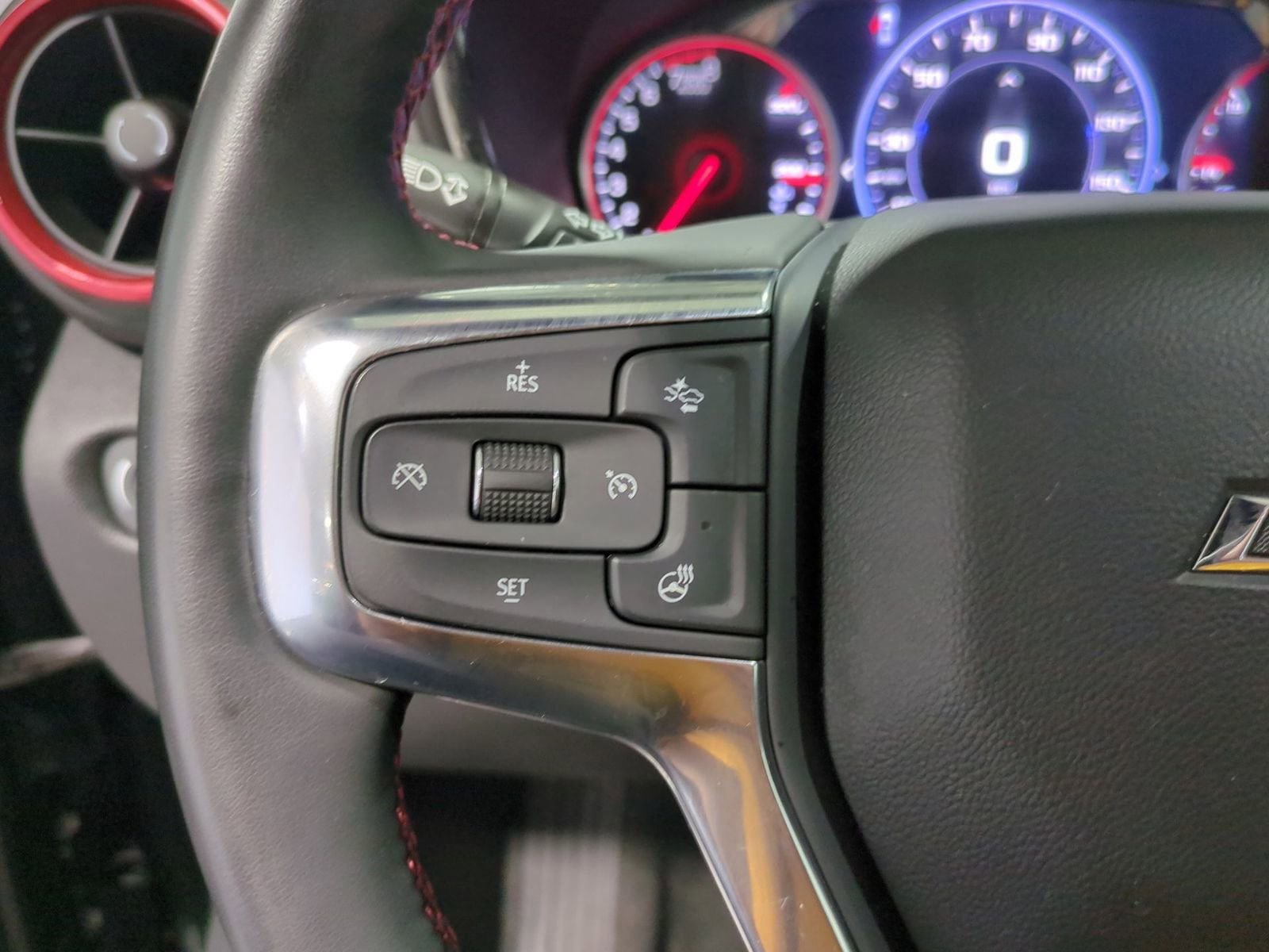 Thumbnail: 2023 Chevrolet Blazer - 23